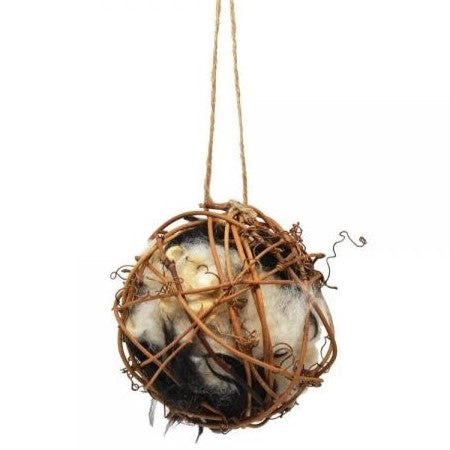 Circle Vine Nesting Ball with Nesting Material