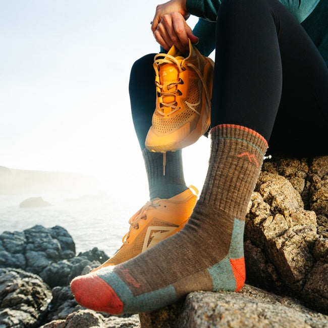Women's Hiker Micro Crew Midweight Hiking Socks, Bark