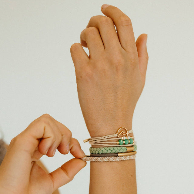 K'lani "Reflect" Gold Wave with Beachy Neutrals Hair Tie Bracelets