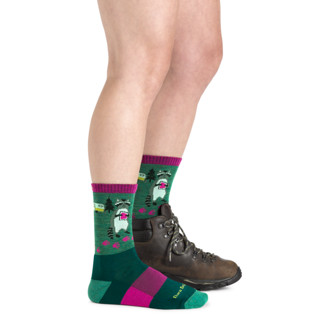 Women's Critter Club Micro Crew Lightweight Hiking Socks, Raccoon (Moss)
