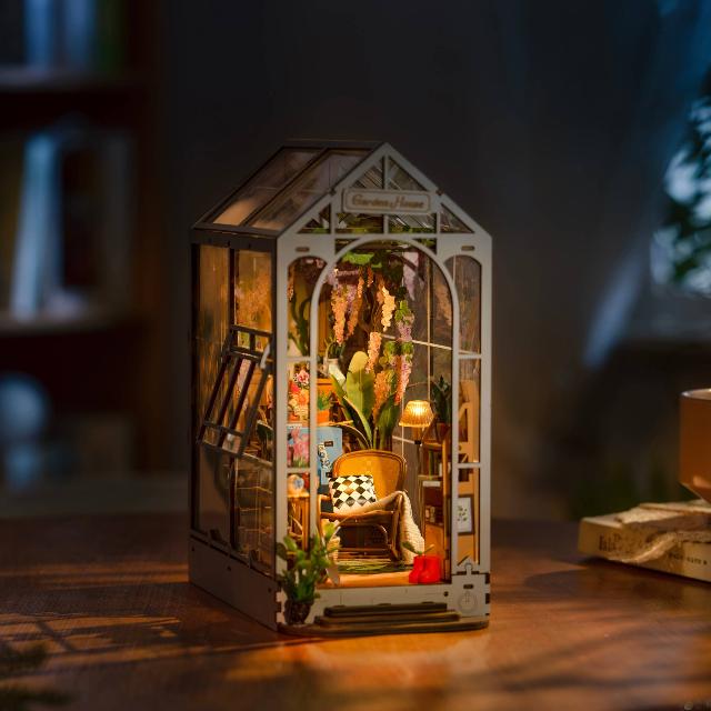 DIY Miniature House Book Nook Kit: Garden House