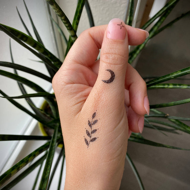 Tiny Wonders Temporary Tattoo Set