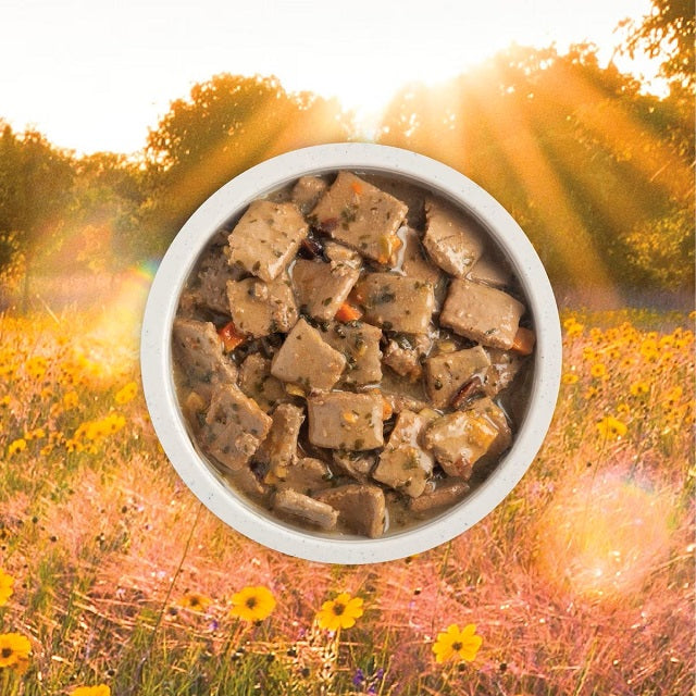 ACANA Premium Chunks Duck Recipe in Bone Broth Grain-Free Wet Dog Food