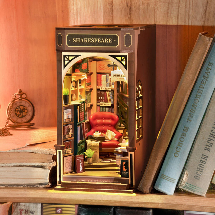 DIY Miniature House Book Nook Kit: Bookstore