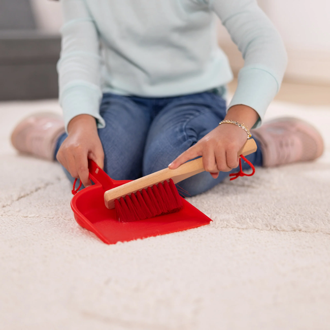 Melissa & Doug Dust! Sweep! Mop! Cleaning Play Set