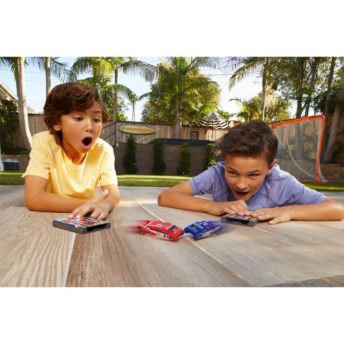 Flat 2 Fast STUNT Card Racer with Pocket Launcher, Assorted