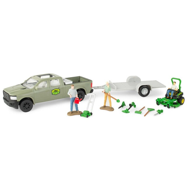 John Deere Lawn Care 15-Piece Playset 1:32