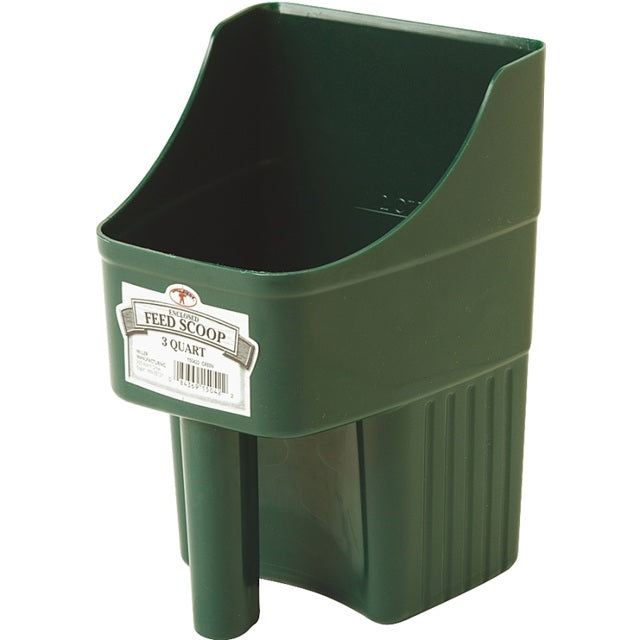 3 Quart Plastic Enclosed Feed Scoop, Assorted Colors