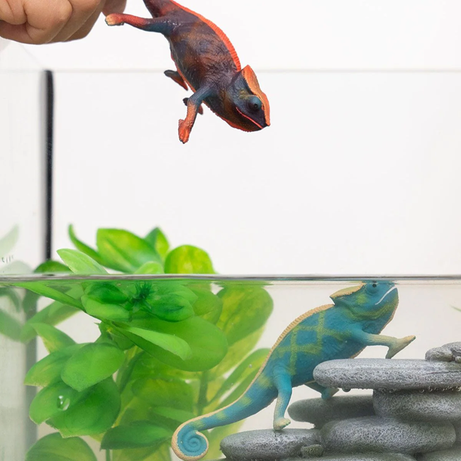 Color Changing Chameleon - Schleich Figurine