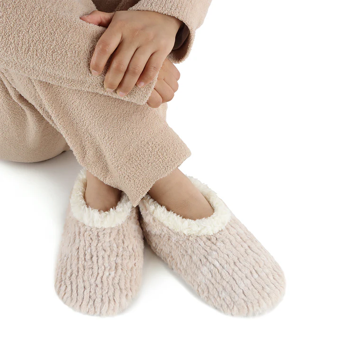 Snoozies! Womens Teddy Bear Faux Fur Oatmeal Color Slipper With Memory Foam Sole