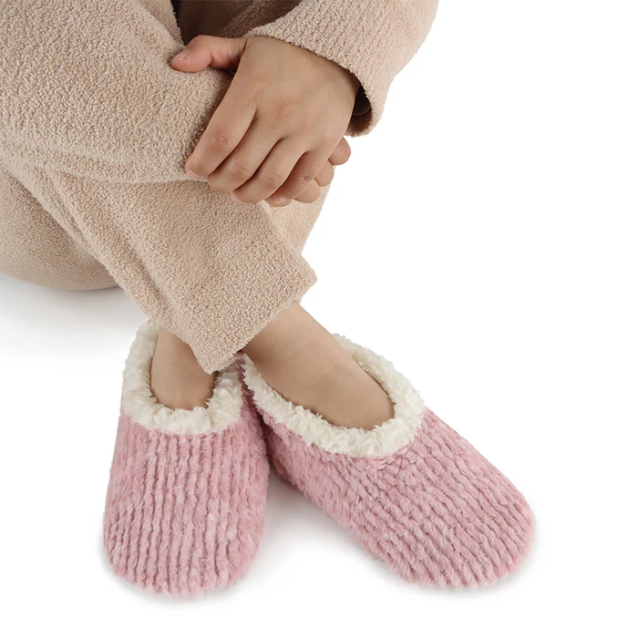 Snoozies! Womens Teddy Bear Faux Fur Pink Slipper With Memory Foam Sole