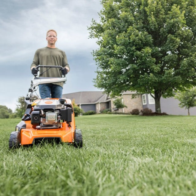 STIHL RM 453 V 21 in. Variable-Speed Gas Self-Propelled Lawn Mower