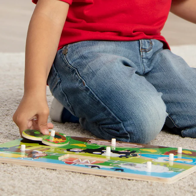 Melissa & Doug Wooden Farm Peg Puzzle 8-Piece