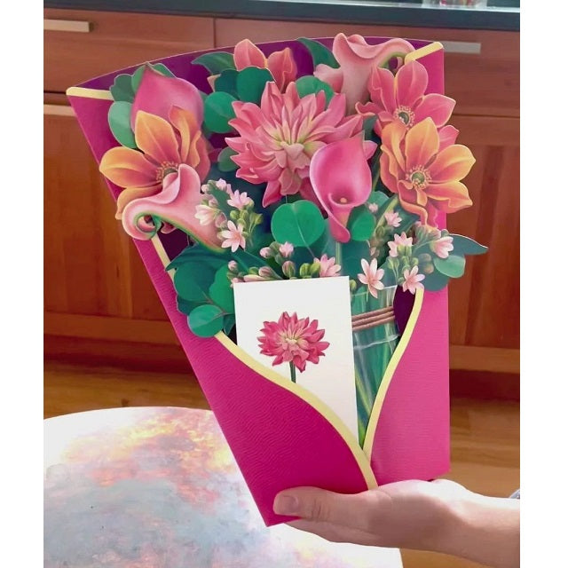 https://ellingtonagway.com/cdn/shop/products/freshcut-paper-3d-flower-bouquet-dear-dahlia-2_640x640.jpg?v=1649194381